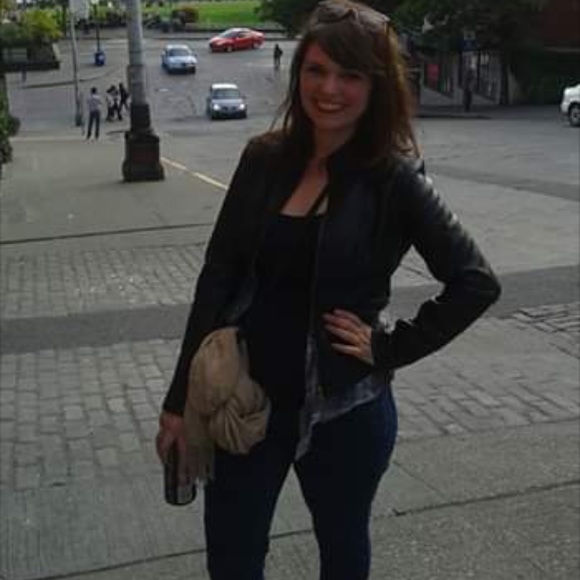 Meet your Posher, Kate - Picture 1 of 1